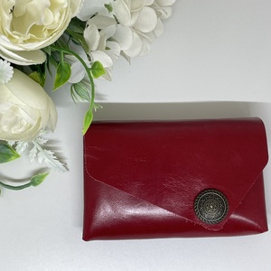 Valódi bőr zsebkendőtartó - meggypiros, Otthon & Életmód, Tárolás & Rendszerezés, Zsebkendőtartó, Bőrművesség, MESKA