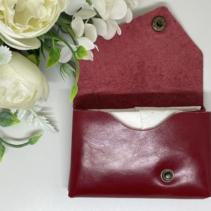 Valódi bőr zsebkendőtartó - meggypiros - otthon & életmód - tárolás & rendszerezés - zsebkendőtartó - Meska.hu