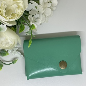 Valódi bőr zsebkendőtartó - türkizzöld - Meska.hu