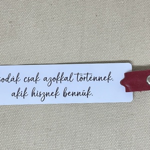 Motivációs fém könyvjelző - valódi bőr díszítéssel - Csoda, Könyv & Zene, Könyvjelző, Fotó, grafika, rajz, illusztráció, MESKA