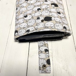 Birkás (bárányos) könyvtok patentos záródással � 21x25 cm - könyv & zene - könyvtok - Meska.hu