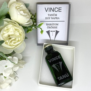 Gravírozott mini J�germeister tanúfelkérő ajándék díszdobozban - Meska.hu