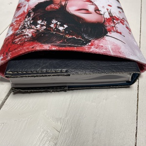 Japán stílusú könyvtok � egyedi nyomtatású textil könyvvédő 21x26 cm - könyv & zene - könyvtok - Meska.hu