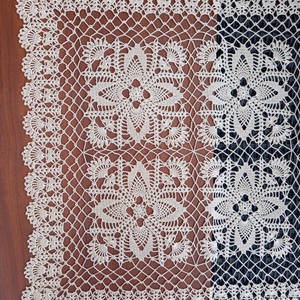 Ekrü színű horgolt terítő (80x80 cm) - otthon & életmód - dekoráció - Meska.hu