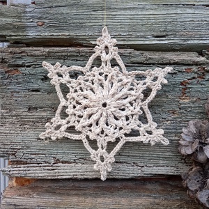 Drapp horgolt csillag (kb. 18 cm) - karácsony - karácsonyi lakásdekoráció - karácsonyi lakásdíszek - Meska.hu