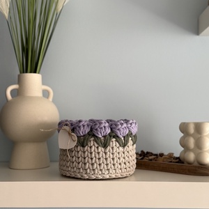 Horgolt tulipános kosár - otthon & életmód - tárolás & rendszerezés - tárolókosár - Meska.hu