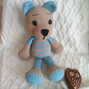 Csíkos mackó- Horgolt - játék & sport - plüssállat & játékfigura - maci - Meska.hu