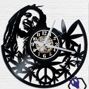 Falióra bakelitlemezből készítve - Bob Marley - Meska.hu