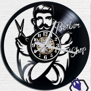 Falióra bakelitlemezből készítve - Barber Shop #1 - otthon & lakás - dekoráció - fali és függő dekoráció - falióra & óra - Meska.hu