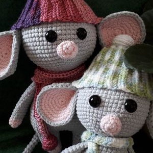 Teodóra egérke - horgolt (amigurumi) játék - játék & sport - plüssállat & játékfigura - egér - Meska.hu