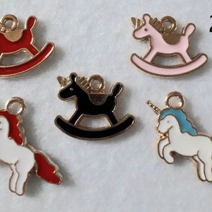 Színes medál csomagok - dreams, horses, unicorn, crosses (2994), Kellékek & szerszámok, Gyöngyfűzés kellékek, Egyéb alkatrész, , MESKA