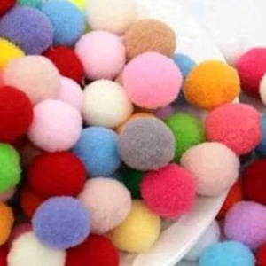 Pompom - 18 színben  (2993), Kellékek & szerszámok, Gyöngyfűzés kellékek, Egyéb alkatrész, , MESKA