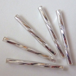 Csavart / Twisted szalmagyöngy - ezüst, 20 mm (752), Kellékek & szerszámok, Gyöngyfűzés kellékek, Üveggyöngy, , MESKA