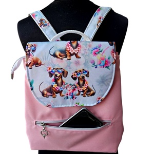 Tacskó mintás vízálló ovis/sulis hátika, Játék & Sport, Ovis felszerelés, Ovis hátizsák, Varrás, MESKA