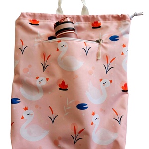 Hattyúmintás vízálló hátizsák/gymbag ajándék kártyatartóval - táska & tok - hátizsák - tornazsák, gymbag - Meska.hu