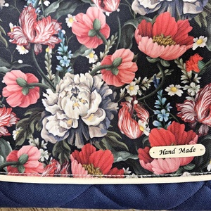 Virágmintás kétfunkciós vízlepergető táska - táska & tok - variálható táska - Meska.hu