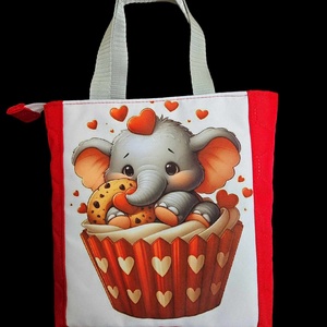 Kislány kistáska vízlepergető anyagból - Meska.hu