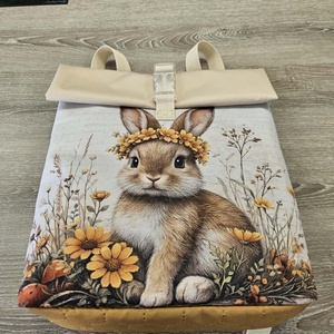 Vízálló nyuszis roll-top hátizsák föld színekben - táska & tok - hátizsák - roll top hátizsák - Meska.hu