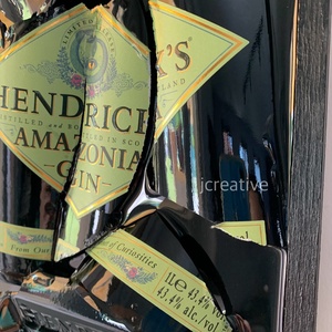 Alkoholos üveg epoxy gyantában, képkeretes design - otthon & életmód - dekoráció - fali és függő dekoráció - falra akasztható dekor - Meska.hu