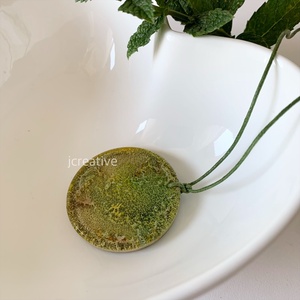 Lime - nyári hangulatú epoxy medál - ékszer - nyaklánc - medálos nyaklánc - Meska.hu