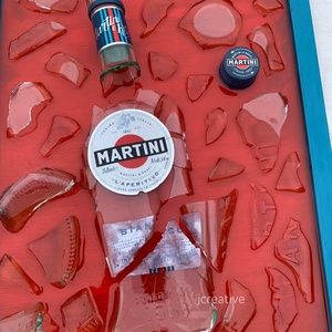 Modern falikép, Martini üveg epoxy gyantába öntve - otthon & életmód - dekoráció - fali és függő dekoráció - falra akasztható dekor - Meska.hu