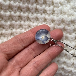 Valódi hortenzia virágos gyanta medál - ékszer - nyaklánc - medál - Meska.hu