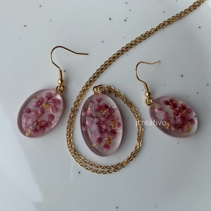 Rózsaszín virágos epoxy ékszerszett � valódi virágos nyaklánc és fülbevaló - ékszer - ékszerszett - Meska.hu