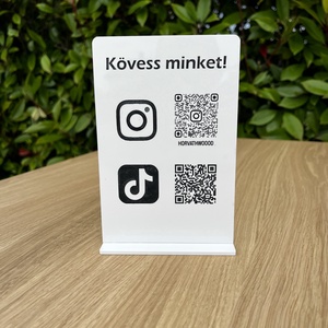 QR-kódos követőgyűjtő asztali tábla kézműveseknek és kisvállalkozóknak - otthon & életmód - dekoráció - asztal és polc dekoráció - gravírozott táblák - Meska.hu