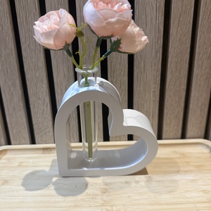 Szív alakú váza, Otthon & Életmód, Virágdekoráció, Virágtartó, Váza, Gipszöntés, MESKA