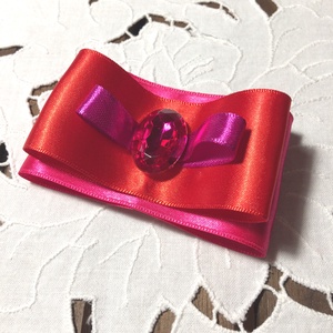 Piros-pink selyem kitűző, Ékszer, Kitűző és Bross, Kitűző, Ékszerkészítés, Meska