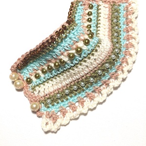  Rózsaszín, fehér, türkiz mandzsetta karkötő  - ékszer - karkötő - széles karkötő - Meska.hu