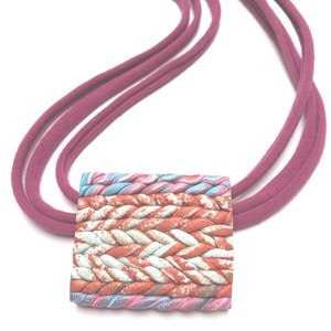 Kötött mintás medál, Ékszer, Nyaklánc, Medálos nyaklánc, Ékszerkészítés, MESKA