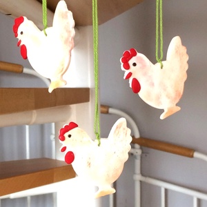 Pipikék húsvéti dísz - Meska.hu