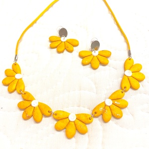 Sárga virágos szett - Meska.hu