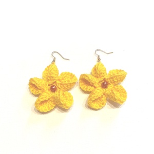 Sárga virág, Ékszer, Fülbevaló, Lógó fülbevaló, , 4 cm átmérőjű fülbevaló., MESKA
