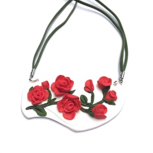 Rózsák a kertben, Ékszer, Nyaklánc, Statement nyaklánc, Ékszerkészítés, MESKA