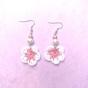 Cseresznyevirág - Meska.hu