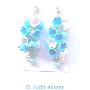 Kék, fehér virágfürt - Meska.hu