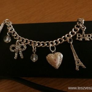 Csajos bizsu karkötő charmokkal PÁRIZS stílusában -  - Meska.hu