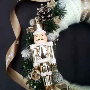 Arany diótörő karácsonyi ajtókopogtató, ajtódísz - karácsony - adventi díszek - adventi ajtódísz - Meska.hu