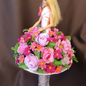Egyedi Eredeti Mattel Barbie  ballagási csokor - otthon & életmód - dekoráció - virágdísz és tartó - csokor & virágdísz - Meska.hu