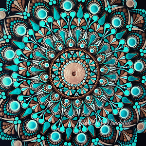 Egyedi kézzel festett újrahasznosított 30 cm átmérőjű bakelit hanglemez mandala - otthon & életmód - dekoráció - spiritualitás - mandala - Meska.hu