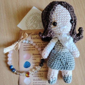 Tehetséges boszorkány ásványkarkötővel, Játék & Sport, Baba & babaház, Baba, Csomózás, MESKA