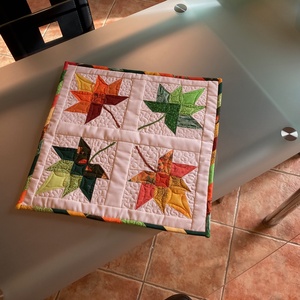 Őszi asztalterítő, Otthon & Életmód, Konyhafelszerelés, tálalás, Tálalás, Terítő, Patchwork, foltvarrás, Varrás, MESKA