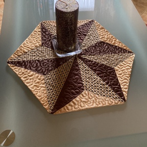 Karácsonyi asztalközép, Otthon & Életmód, Konyhafelszerelés, tálalás, Tálalás, Terítő, Patchwork, foltvarrás, MESKA