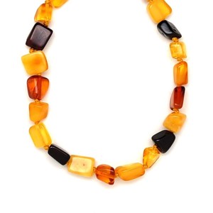 Borostyán csiszolt 4-8x6-12mm nyaklánc 45cm, Ékszer, Nyaklánc, Hosszú nyaklánc, , MESKA