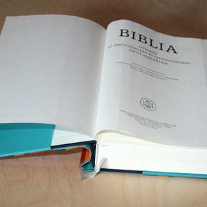 Biblia borító füllel  - otthon & életmód - papír, írószer - könyv- és füzetborító - Meska.hu
