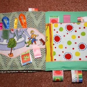 puha könyv ,    textil könyv ,  a babakönyv, a baba első könyve  - játék & sport - textilkönyv & babakönyv - Meska.hu