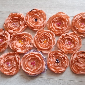 12 db textil virág Húsvéti  - ékszer - kitűző és bross - Meska.hu
