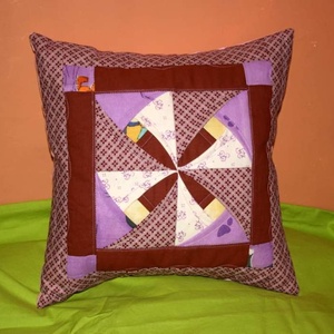 Színes szélforgó mintás patchwork párna RENDELÉSRE - otthon & életmód - lakástextil - párna & párnahuzat - Meska.hu